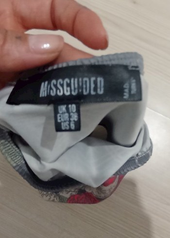 Missguided Gri Baskılı Midi Kadın Straplez Crop