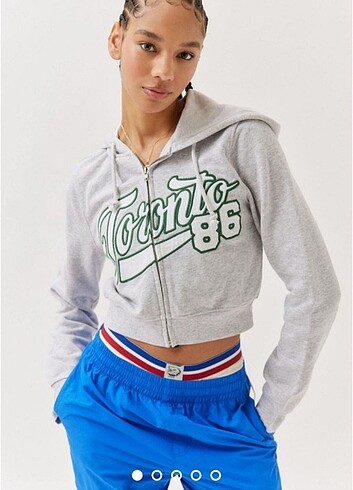 Urban Outfitters Urban outfitters fermuarlı sweatshirt 