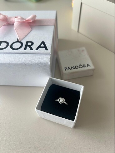 Pandora Pandora yüzük
