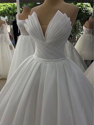 PRENSES MODEL SATEN GELİNLİK