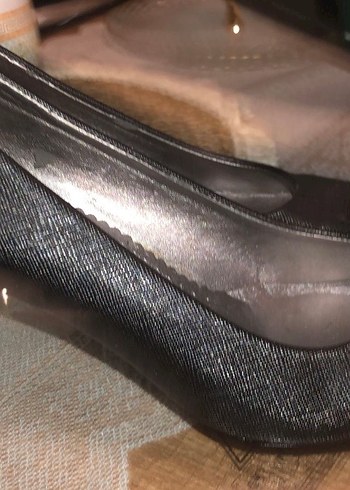 Siyah Parlak Tokalı Stiletto Topuklu Ayakkabı - Görsel 2