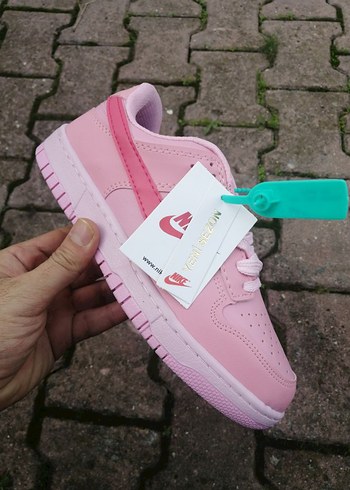 Nike SB Pembe Bağcıklı Kadın Spor Ayakkabı - Görsel 2