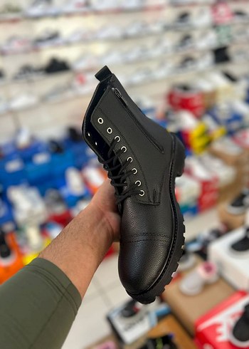 Siyah Deri Tokalı Biker Erkek Bot - Görsel 9