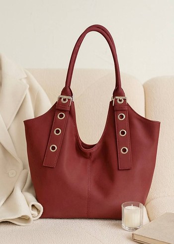 Kemer Detaylı Kadın Deri Omuz Çantası - Görsel 3