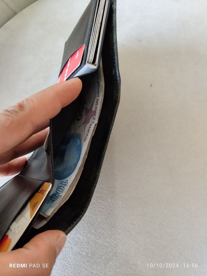 Siyah Baskılı Erkek Cüzdan - Görsel 2