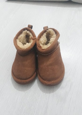 Ugg Kiz Cocuk Kahverengi Suet Kurklu Bot