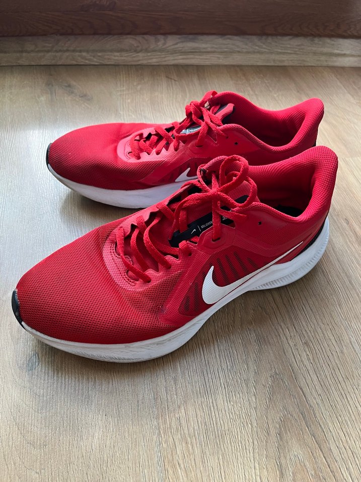 Kırmızı Bağcıklı Erkek Spor Ayakkabı - Görsel 3