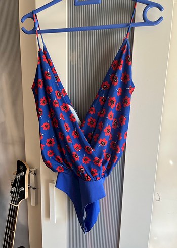 Renkli Desenli Drapeli Mavi Kadın body - Görsel 2