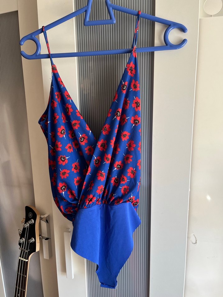 Renkli Desenli Drapeli Mavi Kadın body - Görsel 3