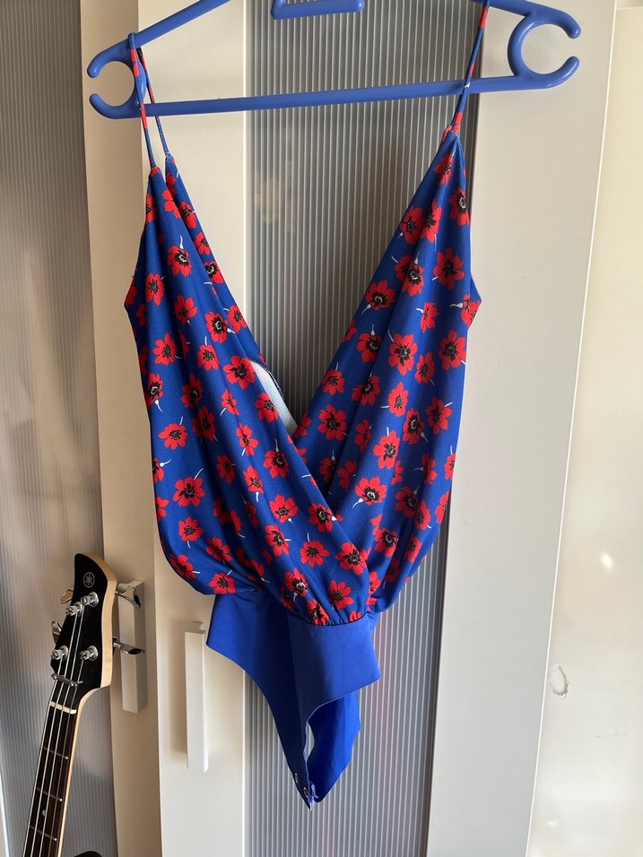 Renkli Desenli Drapeli Mavi Kadın body - Görsel 2