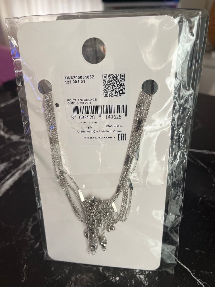 Goth Zincir Detaylı Mini Kolye Seti - Görsel 3