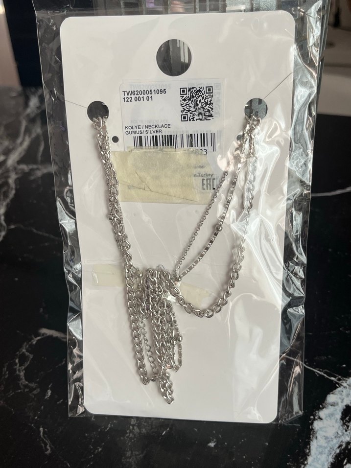 Üçlü Madalyon Zincir Kolye Seti - Görsel 3