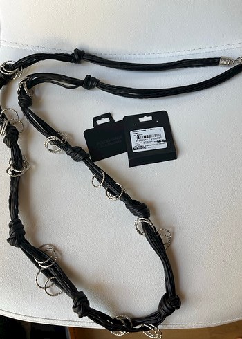 Uzun Siyah Deri Zincir Kolye - Görsel 2
