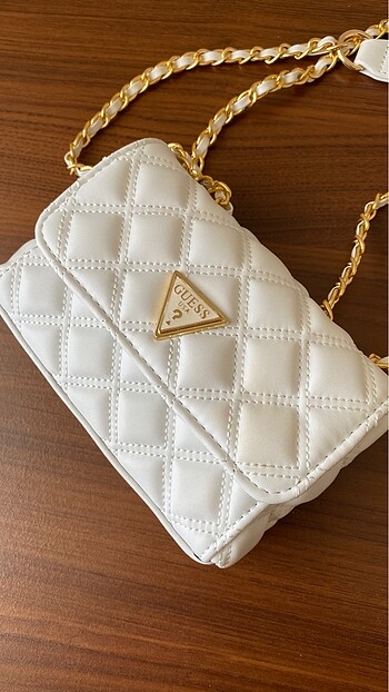 Guess Guess Çanta