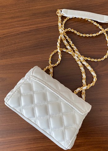 Beyaz Zincir Detaylı Deri Kadın Çanta - Görsel 3