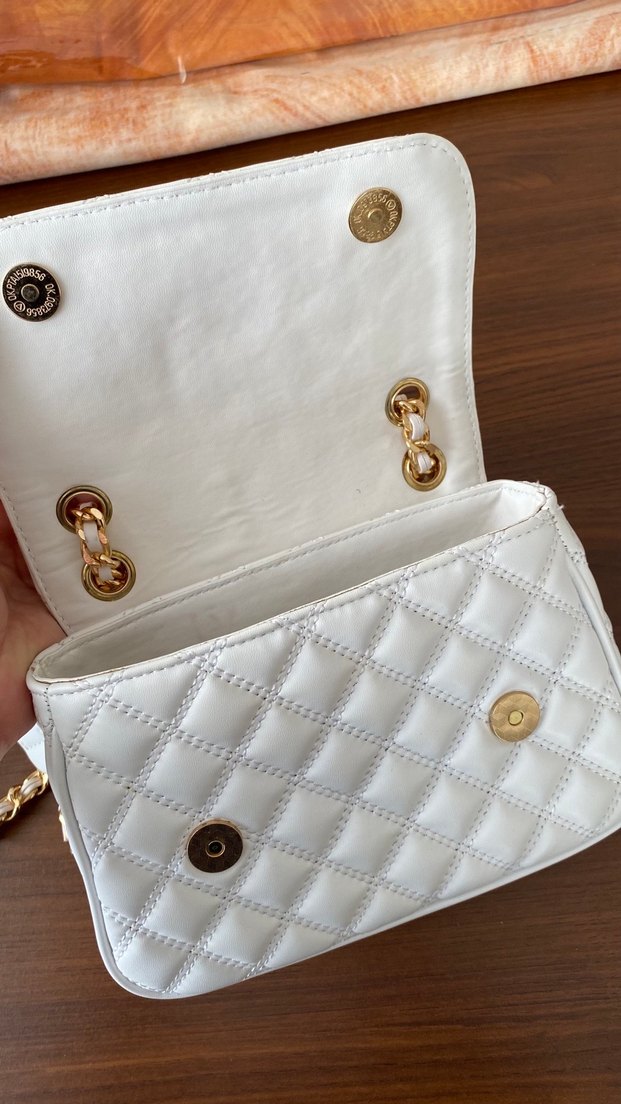 Beyaz Zincir Detaylı Deri Kadın Çanta - Görsel 5