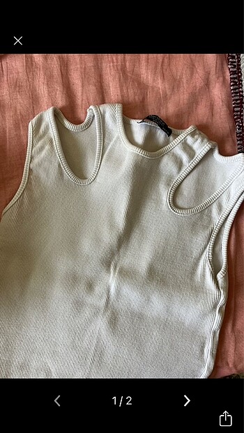 Beyaz bershka crop