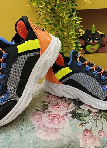 33 Beden siyah Renk Orijinal skechers