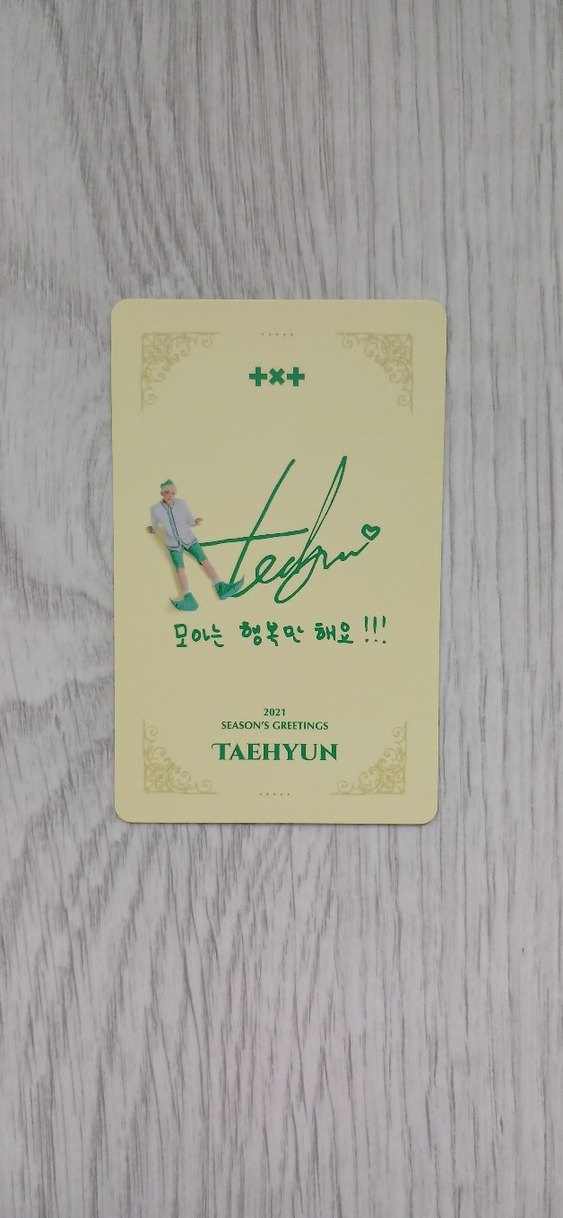 TXT Seasons Greetings 2021 Taehyun Photocard pc - Görsel 2
