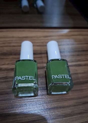 Pastel Pastel Yeşil Oje