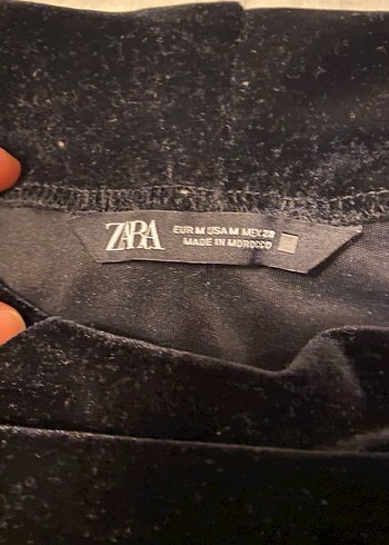 Drapeli Yaka ve Uzun Kollu Siyah Kadın Elbise - Görsel 3