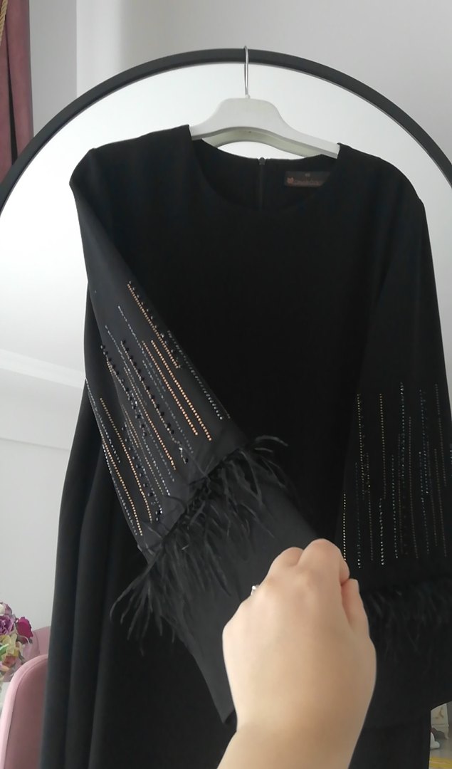 Taş ve tüy Detaylı Siyah Uzun Kollu Tunik - Görsel 4