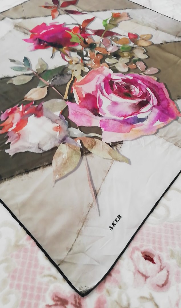 Aker saf İpek eşarp - Görsel 4