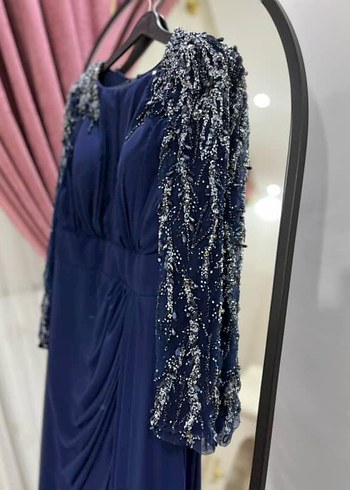 Uzun Kollu İşlemeli Kenzel Lacivert Tesettür Abiye - Görsel 2