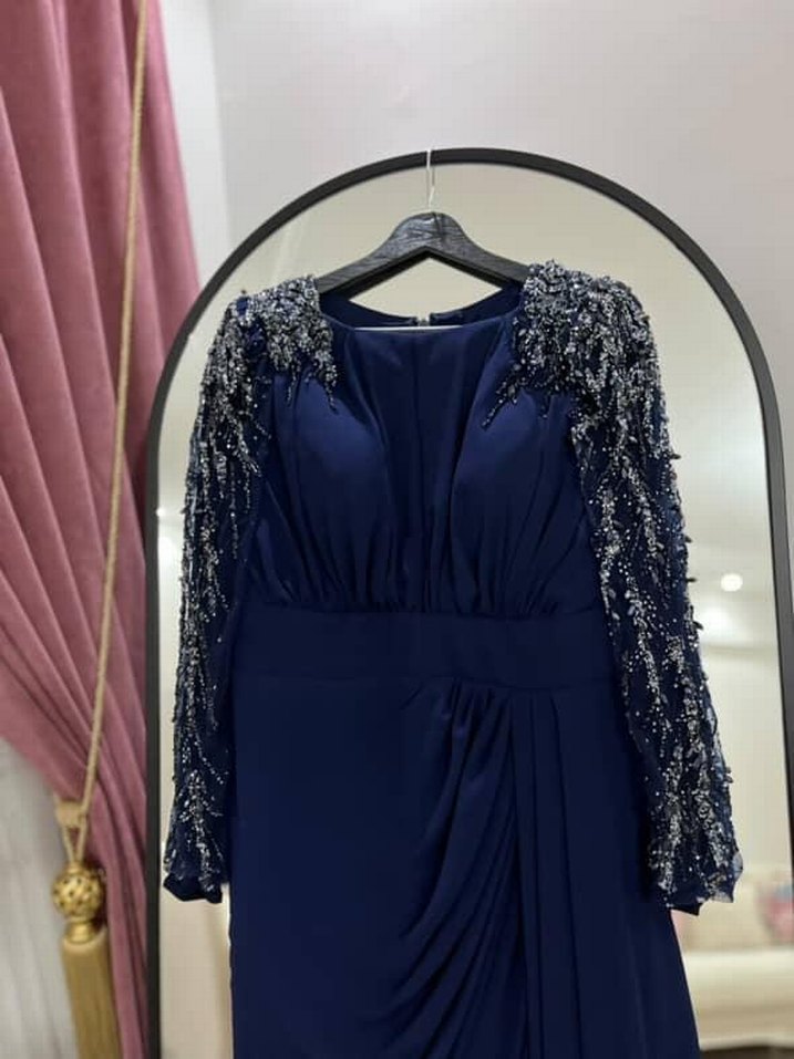 Uzun Kollu İşlemeli Kenzel Lacivert Tesettür Abiye - Görsel 3