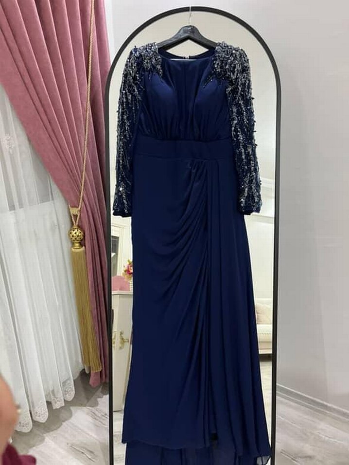 Uzun Kollu İşlemeli Kenzel Lacivert Tesettür Abiye - Görsel 4