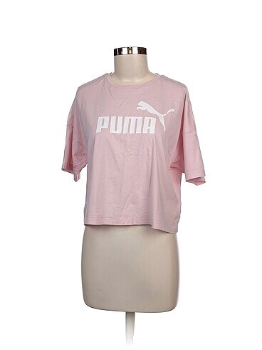 Puma T-shirt %70 İndirimli.