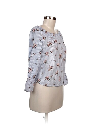 H&M H&M Bluz %70 İndirimli.
