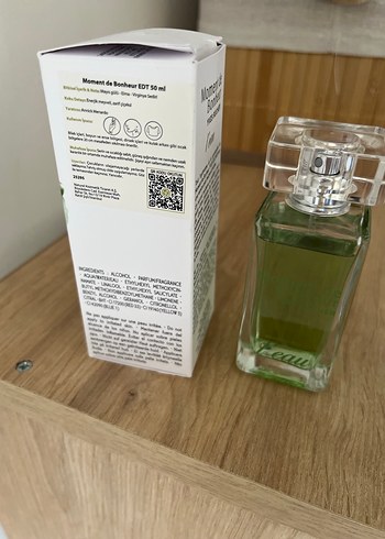  Beden Renk Yves Rocher Moment De Bonheur Leau Edt 50 ml Kadın Parfümü