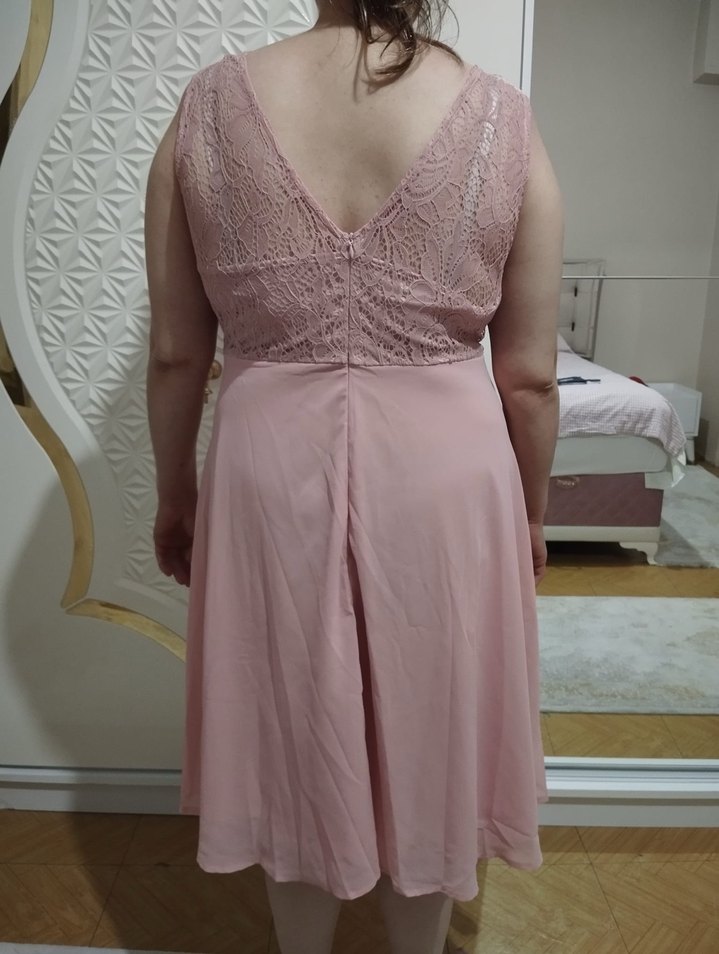 Pembe Dantel Midi Elbise - Görsel 2