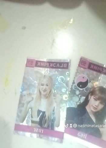 Blackpink Rozé ve Lisa Kartları