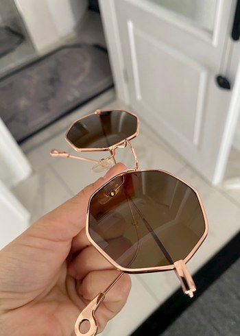 Bej Sekizgen Minimalist Kadın Güneş Gözlüğü - Görsel 8