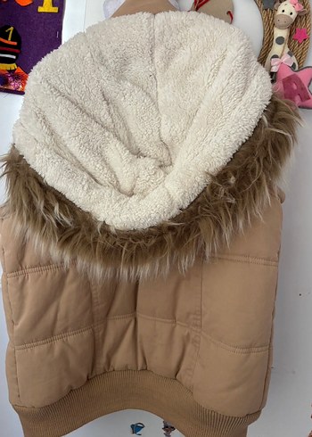 Koton Sokak Stili Bej Kürklü Yelek - Görsel 11