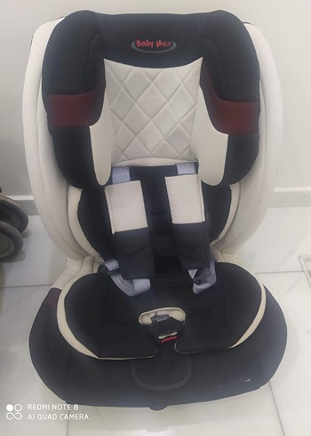 Kanz Pembe ve Gri Bebek Arabası