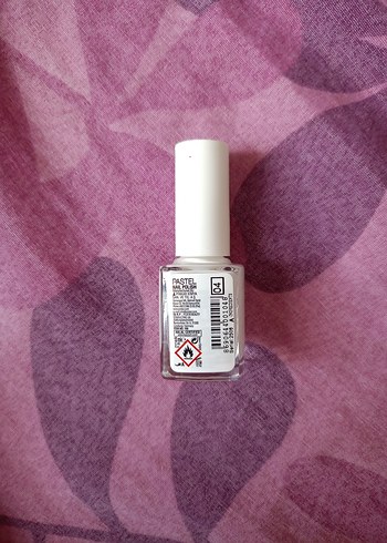 Pastel Beyaz Oje