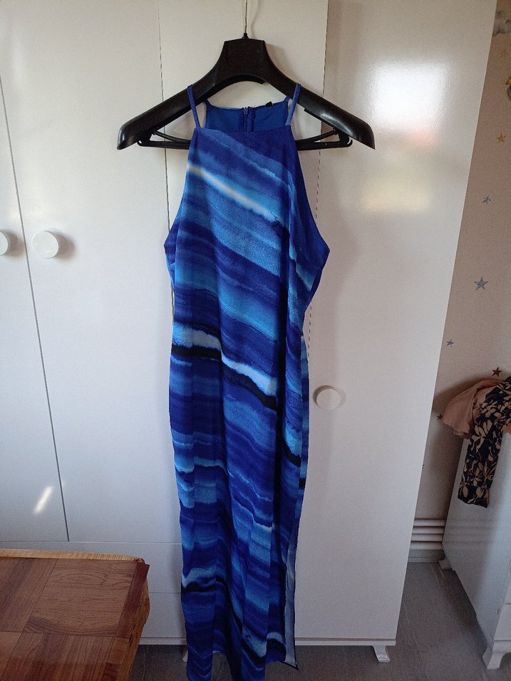 Mavi Bağlama Desenli Uzun Drapeli Elbise - Görsel 3