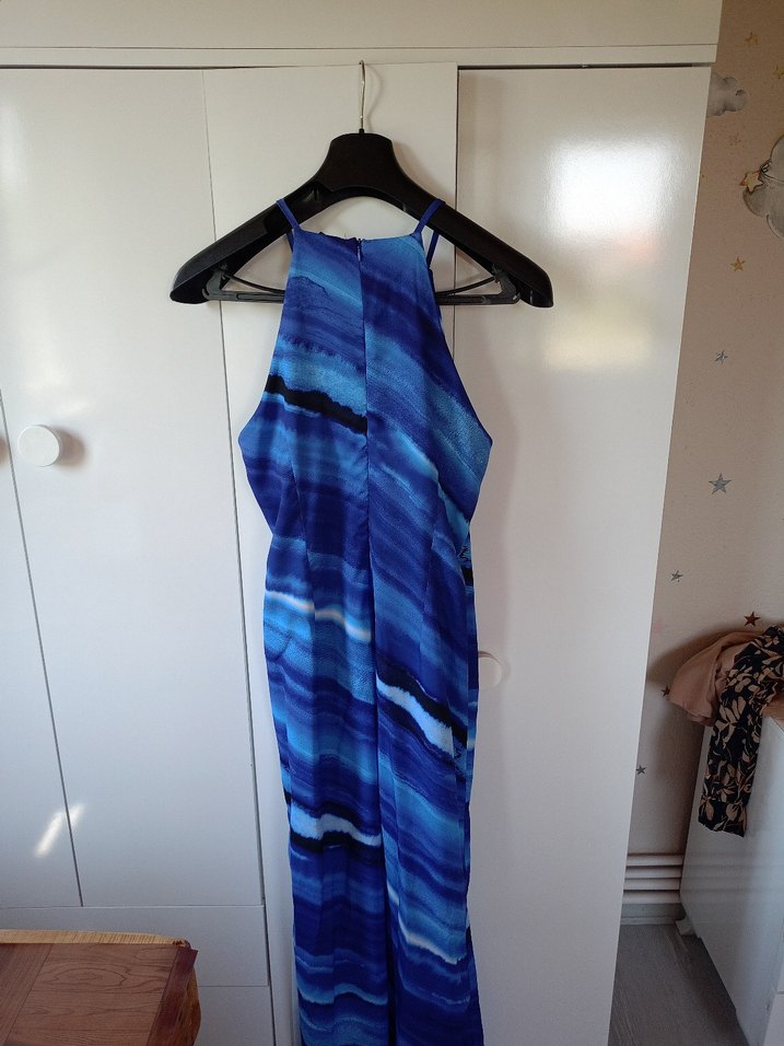 Mavi Bağlama Desenli Uzun Drapeli Elbise - Görsel 4