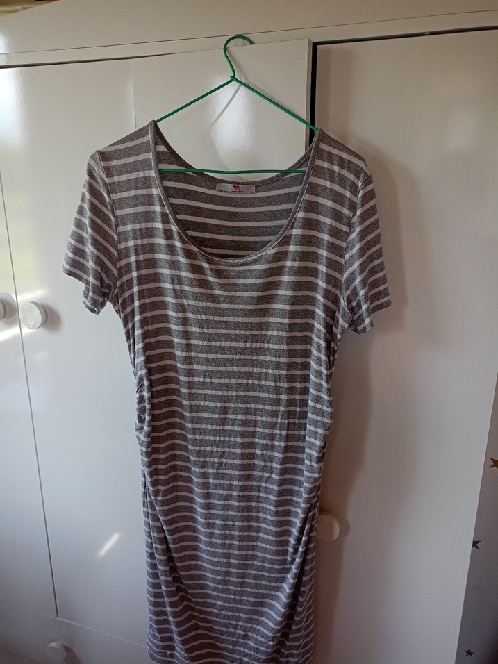 Gri Çizgili Hamile Elbisesi - Görsel 2