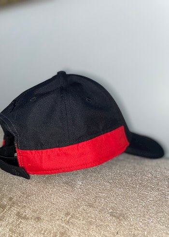 Siyah Ferrari Logo Erkek Şapka - Görsel 3