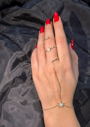 Yılan Desenli Zincir Detaylı Altın Renkli El Zinciri - Görsel 3