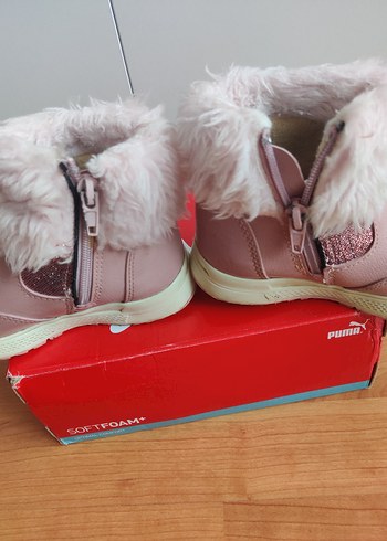 Kız Çocuk Pembe Kürklü Bot - Görsel 3