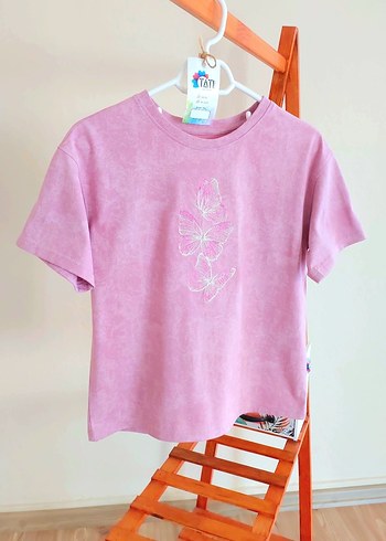 10 Yaş Beden pembe Renk Kız Çocuk Pembe Nakışlı Kısa Kollu Tişört