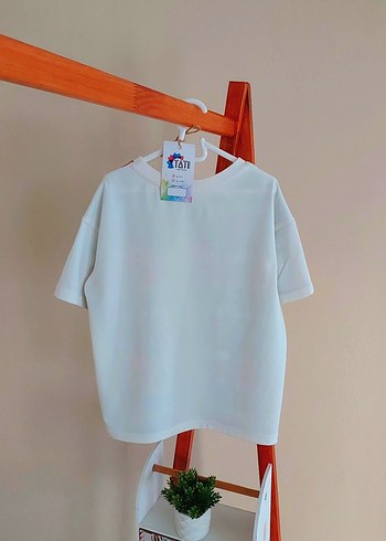 7 Yaş Beden tişört ve pantalon 7 yaş için