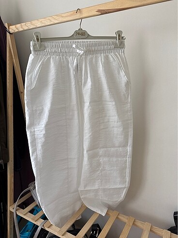 Zara beyaz keten pantolon
