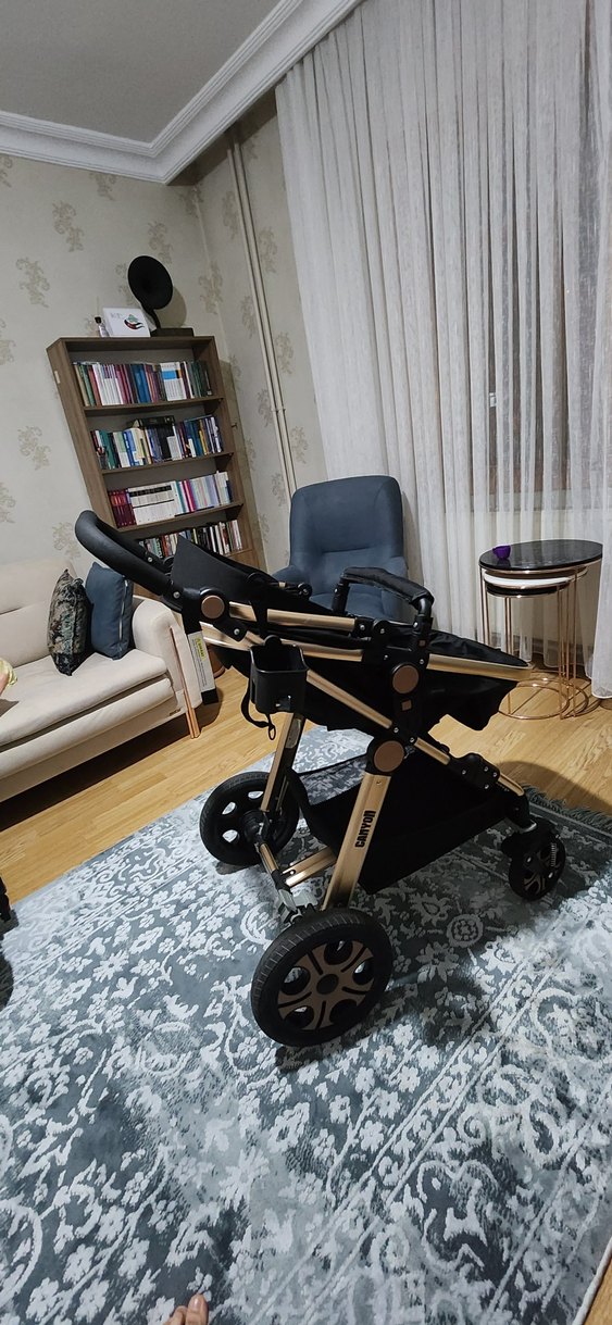 Siyah Bebek Arabası - Görsel 2