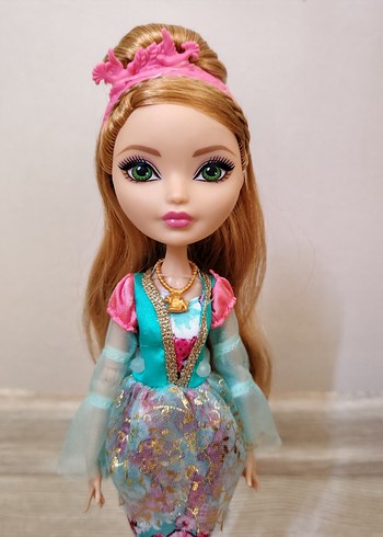 Beden Ever After High Ashlynn Ella bebeği